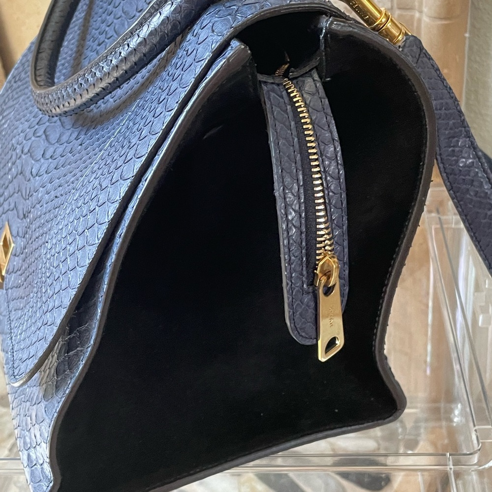 CÉLINE Python Trapeze Bag - Picture 8 of 8